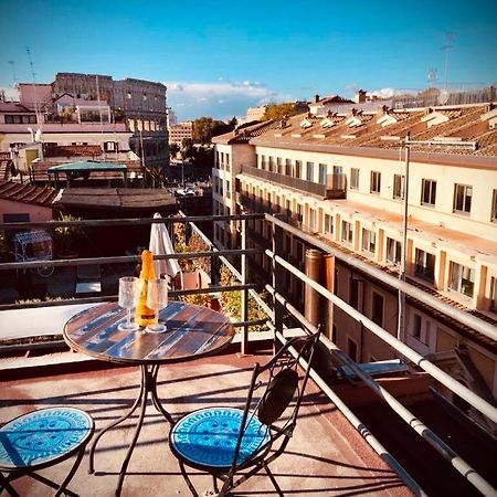 Attico Loft & Rooftop Colosseo Roma Esterno foto